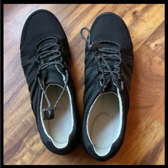 Dansko Size 41W(10.5-11) Henriette black leather/ nylon shoes - Picture 10 of 11